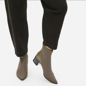 NEW Everlane Boss Boot in Reknit, in rare Caper green color. Size 8.